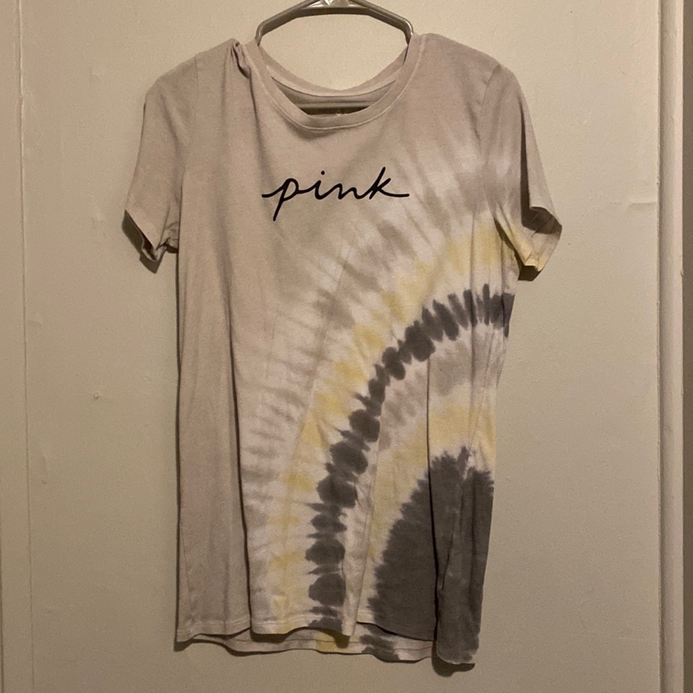 GREAT CONDITION VICTORIA SECRET PINK T-SHIRT | SIZE L